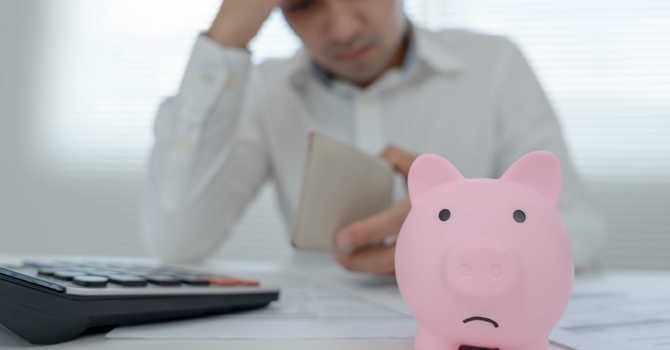 Five Ways to Stop Financial Problems from Hurting Your Self-esteem image